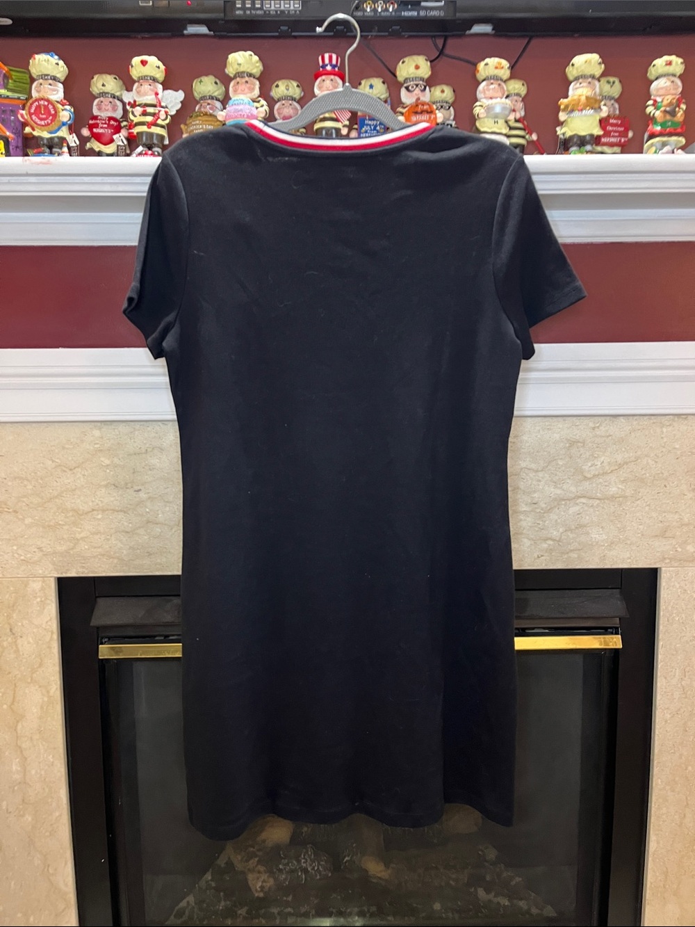 Tommy Hilfiger Black T-Shirt Dress with Light Blue Pocket and Red-White Trim - Picture 5 of 10